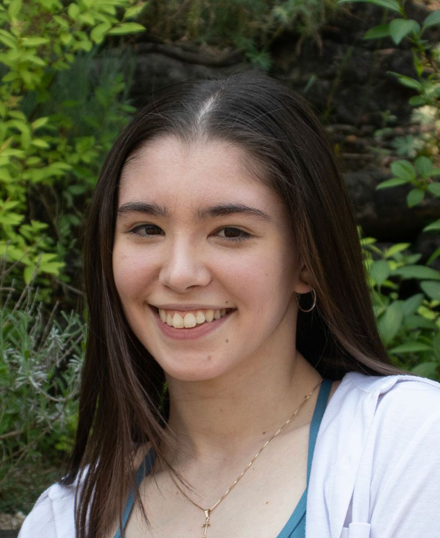 Marina Simonovic Headshot